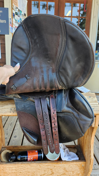 18" Hastilow & Sons Berwick Jump Saddle