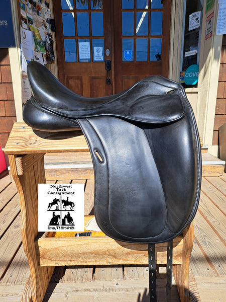 18" M. Toulouse Monoflap Dressage Saddle