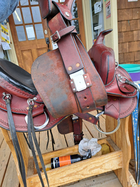 19" Dixieland Western Gaited Saddle