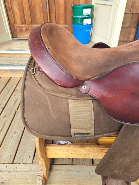 On Trial  16" Fabtron Synthetic Western Saddle