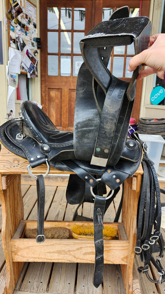 17" Henry Miller Double Creek Endurance Saddle