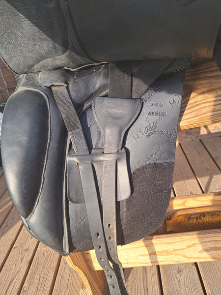 18.5" M. Toulouse Aachen Dressage Saddle