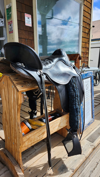 16.5" Tucker River Plantation Endurance Saddle