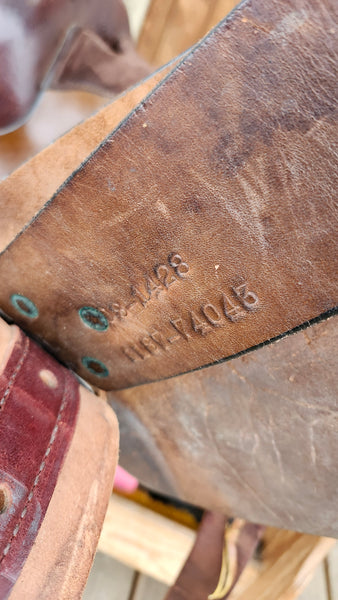 16.5" Hereford Western Trail Saddle
