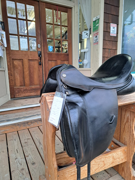 18" Trilogy Amadeo Elite Dressage Saddle