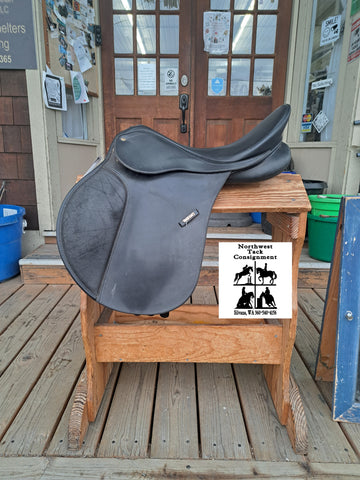 18" Wintec All Purpose Saddle