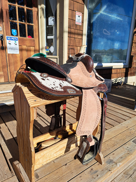 13" Double T Cowhide Barrel Saddle