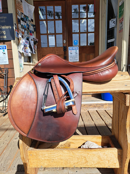 16.5" Dover Circuit Jump Saddle