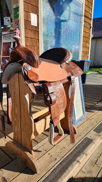 17" Double T Trail Saddle