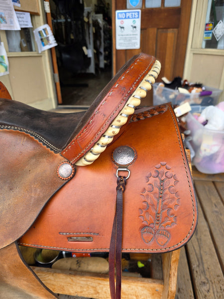 16" Ruff's Saddle Shop Barrel Saddle