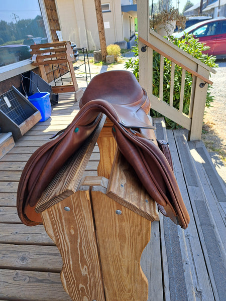 16.5" Amerigo Cervia Jump Saddle