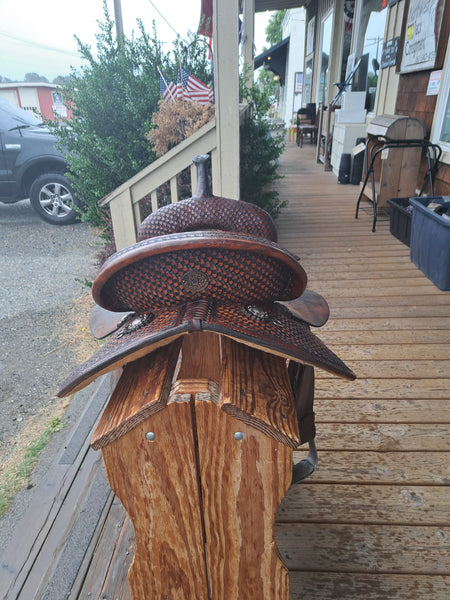 14.5" Double J Pozzi Pro Barrel Racing Saddle