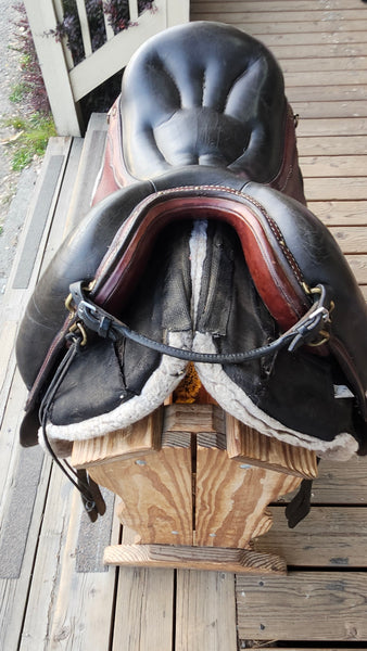 16" Ortho-Flex Endurance Saddle w/ Skito Booties