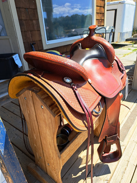 15.5" Crates Classic Reining Saddle
