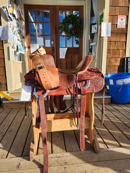 16.5" Western Ranch Roper Saddle