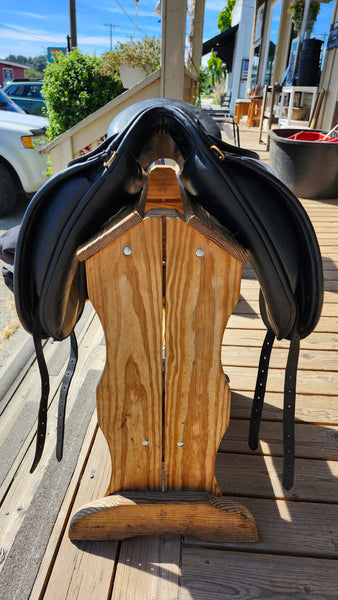 17.5" JRD Custom Dressage Saddle