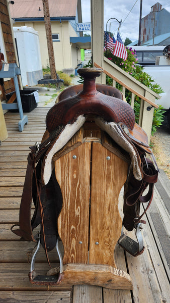 15.5" Billy Cook Roping Saddle