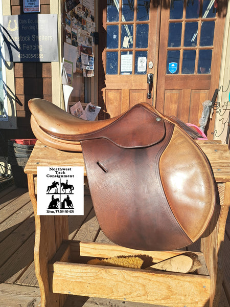 17" Butet Close Contact Jump Saddle