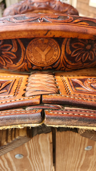 15.5" Circle Y XP Fairveiw Roper Saddle