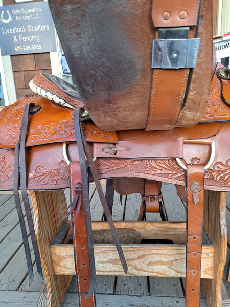 16" Montana Saddlery Roping Saddle