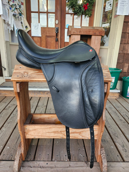 18" Thorowgood MDM Dressage Saddle