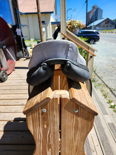 17.5" Dominique Barbier Dressage Saddle