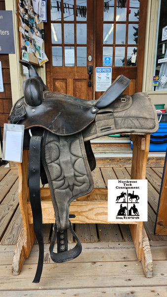 15" Court's Synthetic Western Trail Saddle