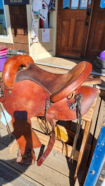 16" Oak Brand Leather Endurance Saddle