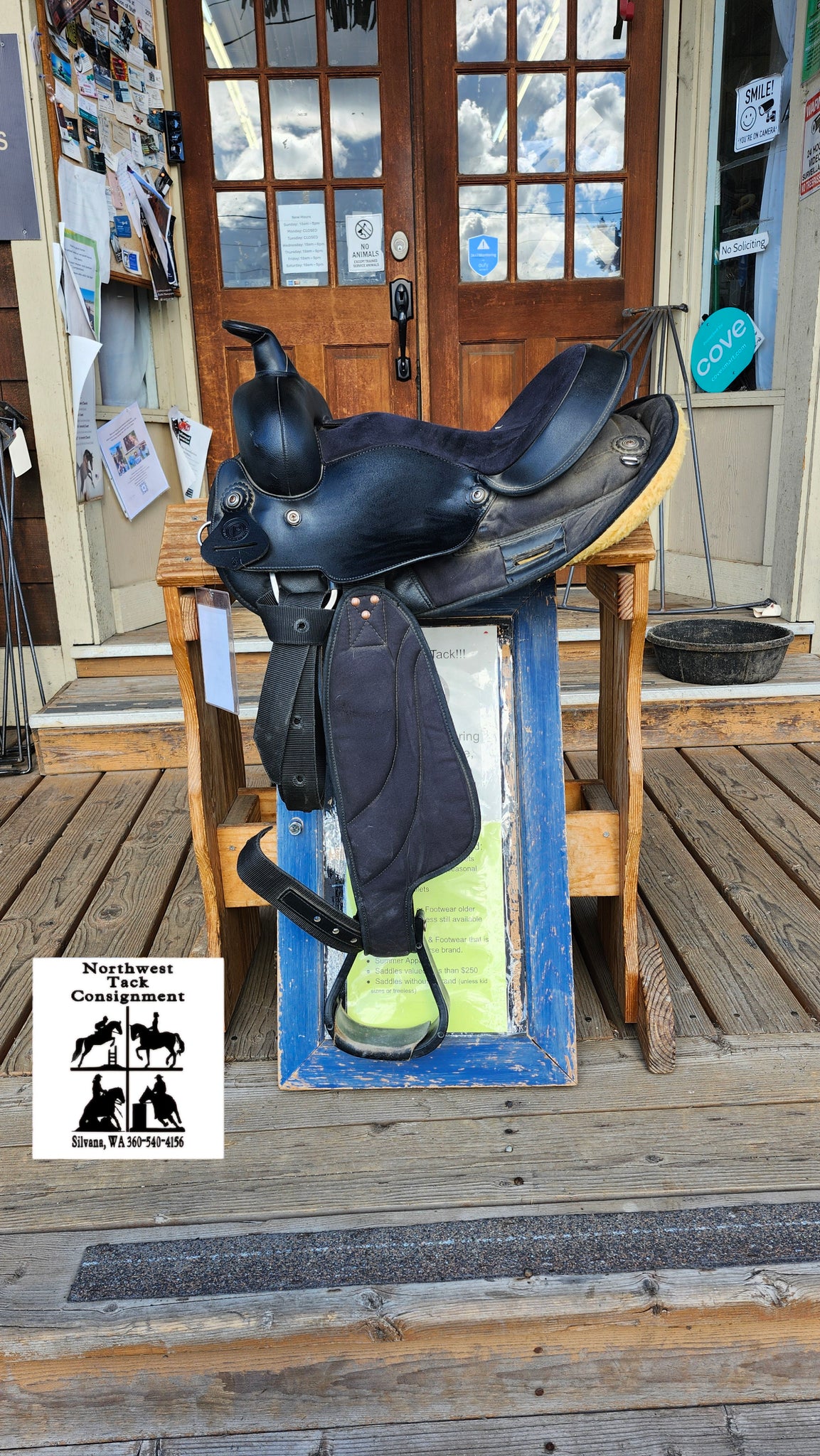 14" Circle P Synthetic Western Saddle