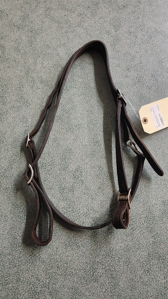 Mac Pherson Slit Ear