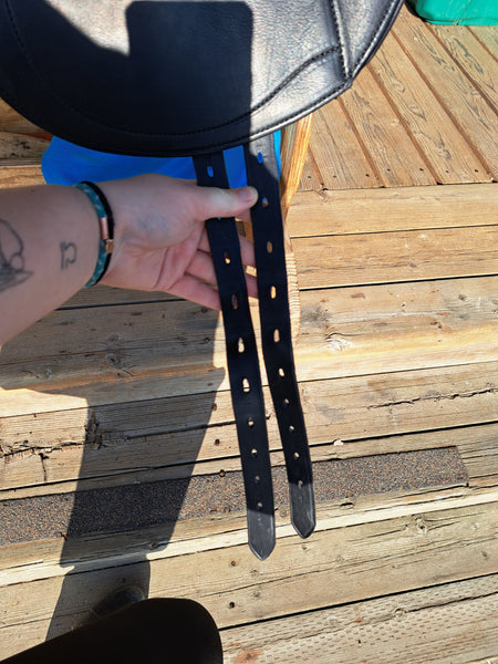 16.5" DK Saddlery