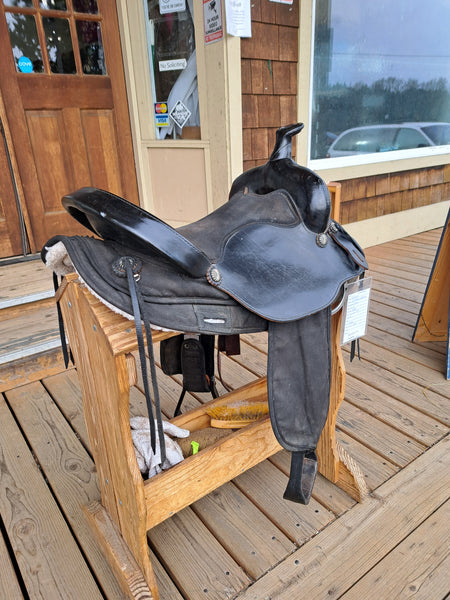 16" Fabtron Synthetic Western Saddle