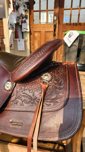 13.5" Royal King Youth western saddle
