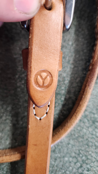NEW Circle R Headstall With reins
