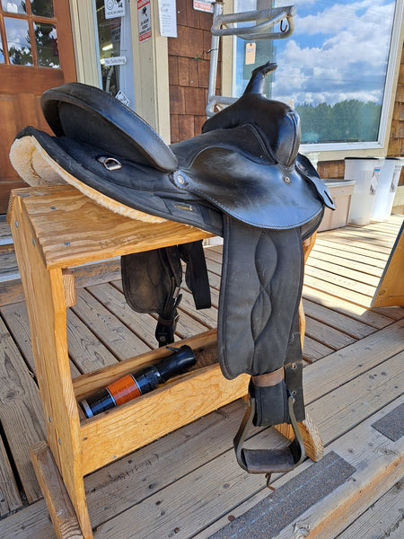 15" Big Horn Synthetic Western Saddle