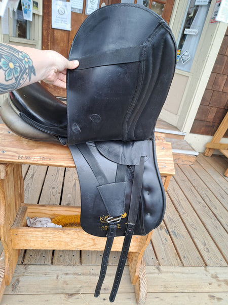 18" Kieffer Dressage Saddle