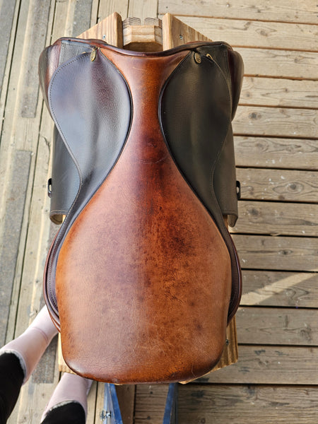 18" Tad Coffin A5 Close Contact Jumping Saddle