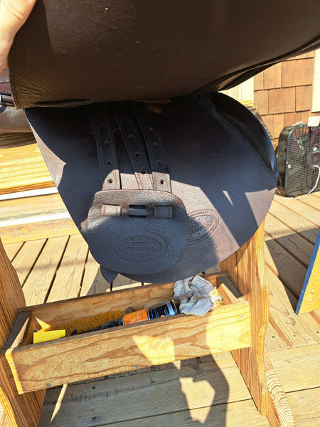 17.5" Derby Original All Purpose English Saddle