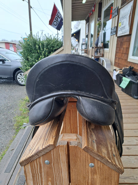 17.5" CHS Arthur Kottas Imperial Dressage Saddle