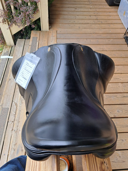 16" Prestige Galileo Dressage Saddle