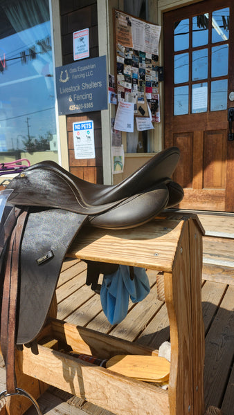 18" Wintec All purpose Englsih Saddle