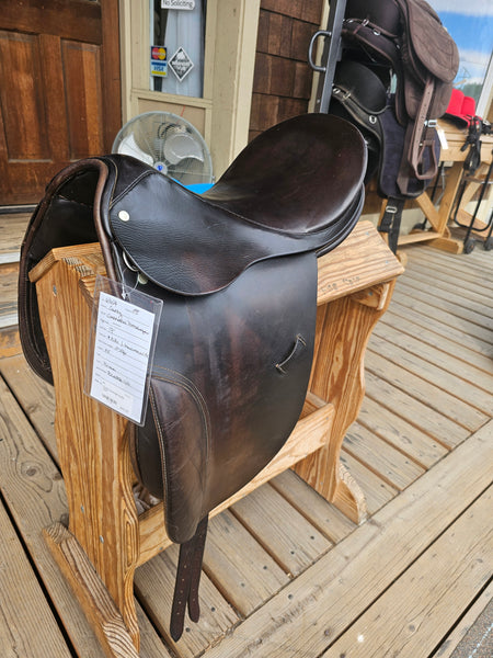 17" County Continental Dressage Saddle