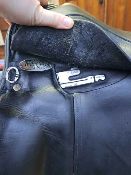 ON TRIAL18" Trilogy Verago Elite Dressage Saddle