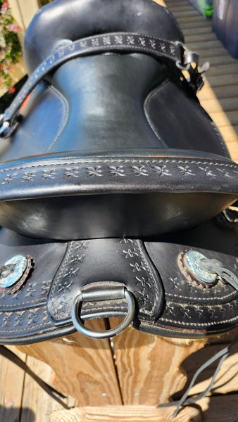 16" Circle Y Alabama Trail Gaiter Western Saddle