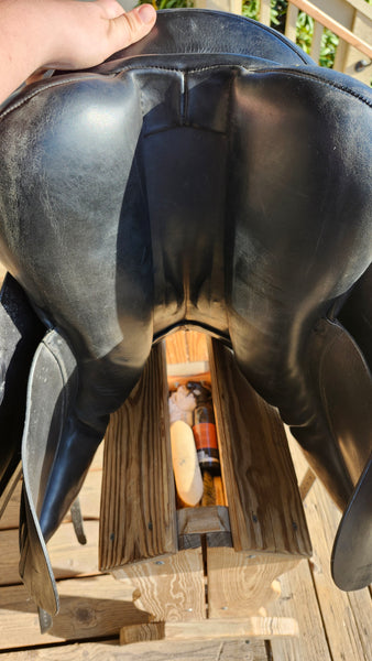 18" Parelli Fluidity General Purpose Saddle