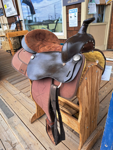 16" Synthetic Western Saddle