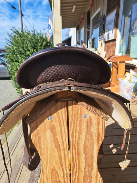 16" Circle Y Park & Trail Saddle