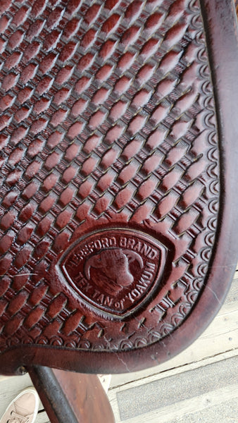 15.5" Hereford Tex Tan Roping Saddle
