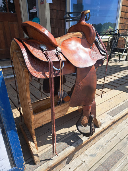 15" Crates Western Trail Saddle