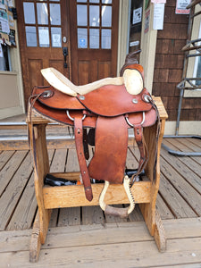 13" Three Bars Saddlery Roping Saddle
